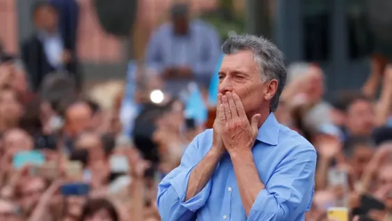 Una marea celeste y blanca despidió a Macri: “Vamos a defender lo que logramos”