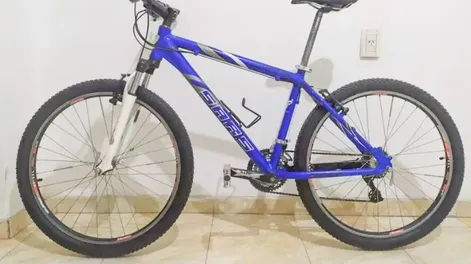 [VIDEO] Le robaron la bicicleta a un joven que la usaba para estudiar y trabajar