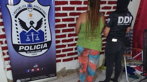 Procedimiento por narcomenudeo en San Juan realizado por personal policial en Chimbas.