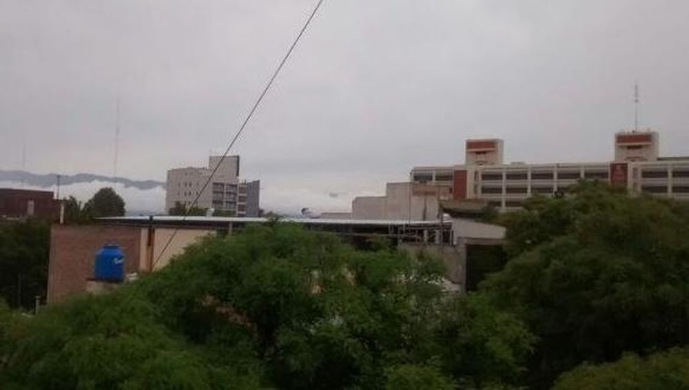 Sábado parcialmente nublado, fresco y con mucha humedad