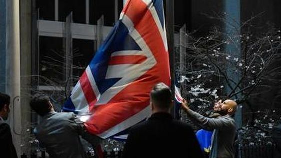 El Brexit se hizo efectivo y la UE quitó la bandera británica de sus edificios
