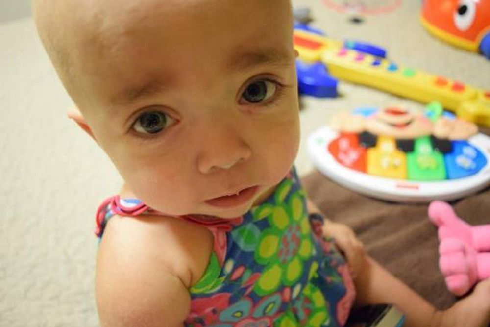 Después de una dura y larga lucha, murió Helenita