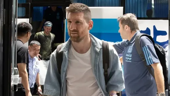 Messi ya está en Beijing para los amistosos del seleccionado argentino campeón del mundo