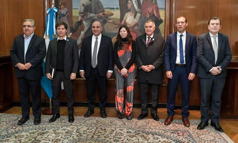Batakis inició ronda con 5 gobernadores y este martes se reúne con otros 3, entre ellos Uñac