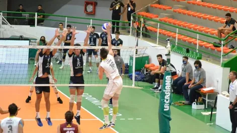 Obras venció a UVT y se enfrentará a UPCN en la semifinal