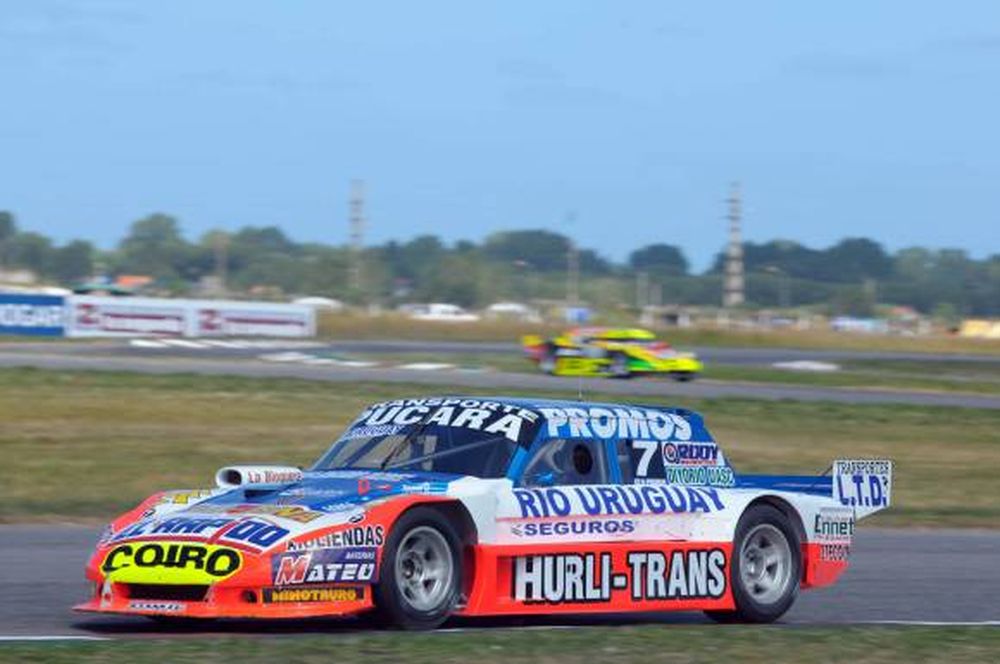 La pole, para Ugalde