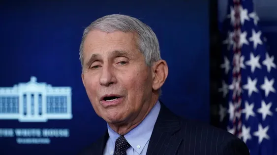 La Casa Blanca dice que vacunar a los maestros no es un requisito para reabrir las escuelas