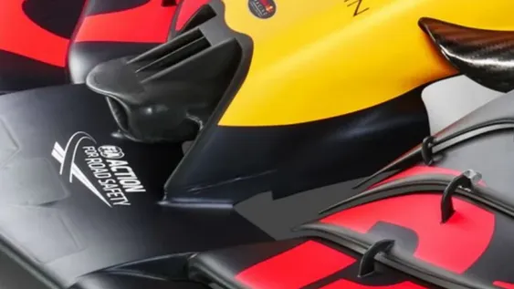 La llamativa trompa de Red Bull