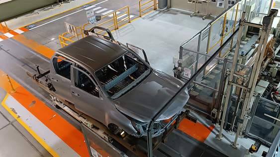 Volvió a caer la producción de autos en junio y cerró el semestre con un retroceso interanual.