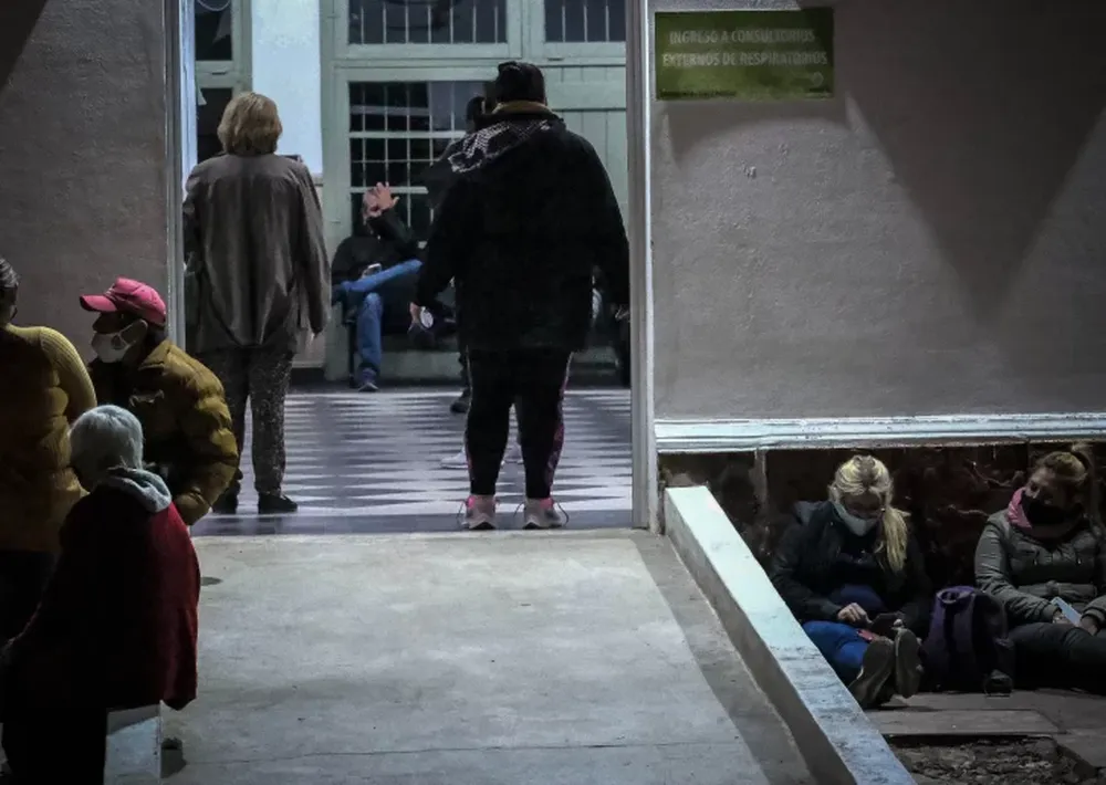 Argentina registra una cifra récord de internados en terapia intensiva