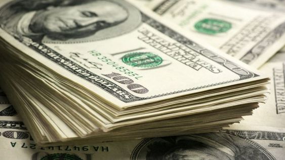 El dólar registró su tercera caída al hilo: bajó 27 centavos y se ubicó en $38,71