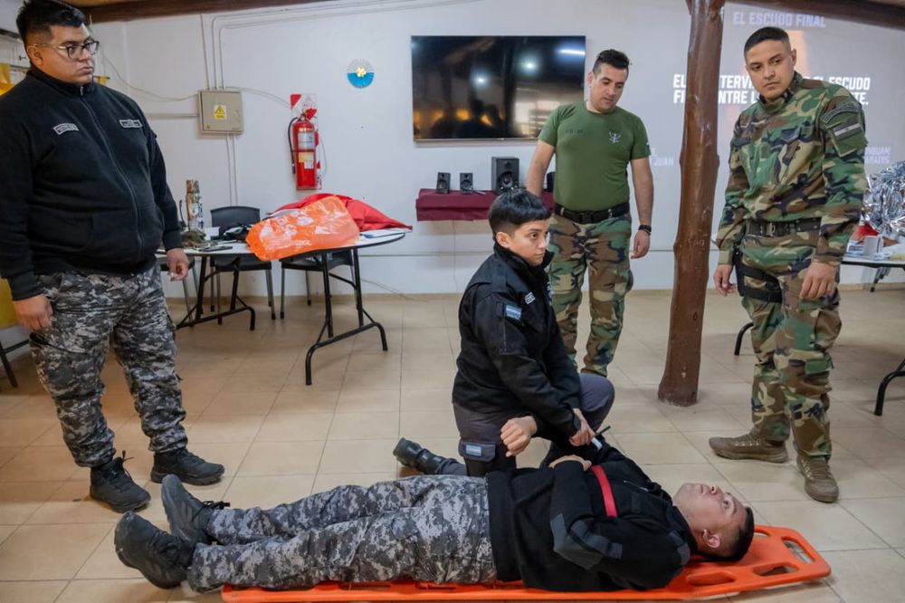Personal del Servicio Penitenciario Provincial se capacitó en Medicina Táctica.