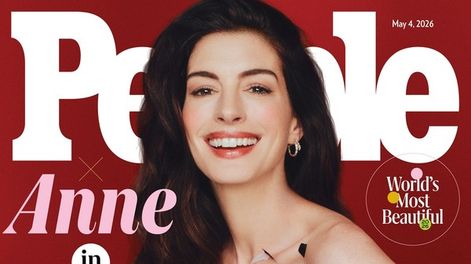 anne hathaway es la mujer mas bella del mundo 2026 segun la revista people