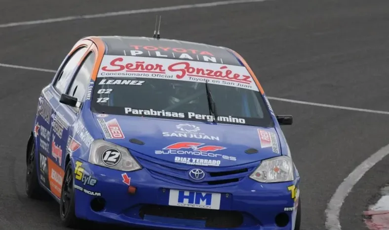 Zarpazo de Facundo Leánez en su serie y partirá 6to en la final de la C2