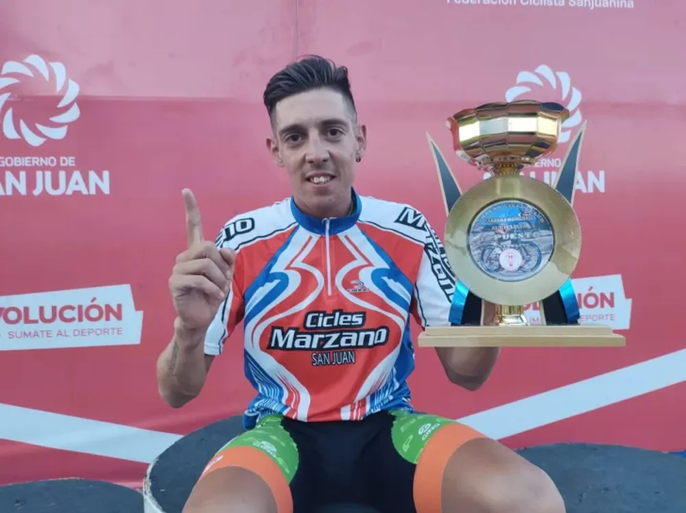 Nicolás Traico aceleró en El Villicum y ganó el Homenaje al Ciclista