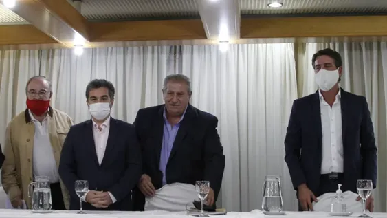 Pese a los reparos de Orrego, opositores insistieron en dialogar para lograr unidad