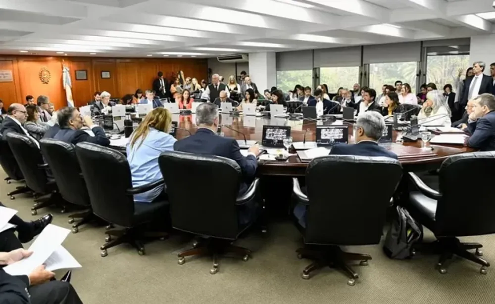 Suspendieron al juez Walter Bento y deberá enfrentar un juicio político