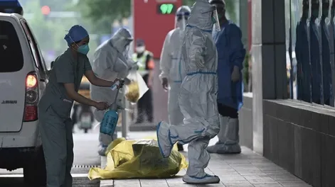 Se postergó el inicio de clases en Beijing por una nueva ola de Covid-19