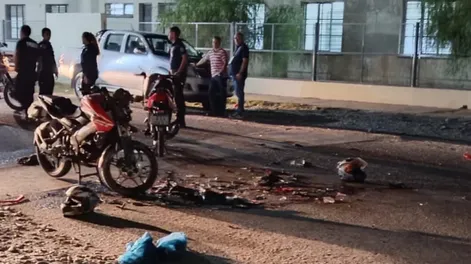 Un motociclista de 19 años falleció luego de chocar con otra moto
