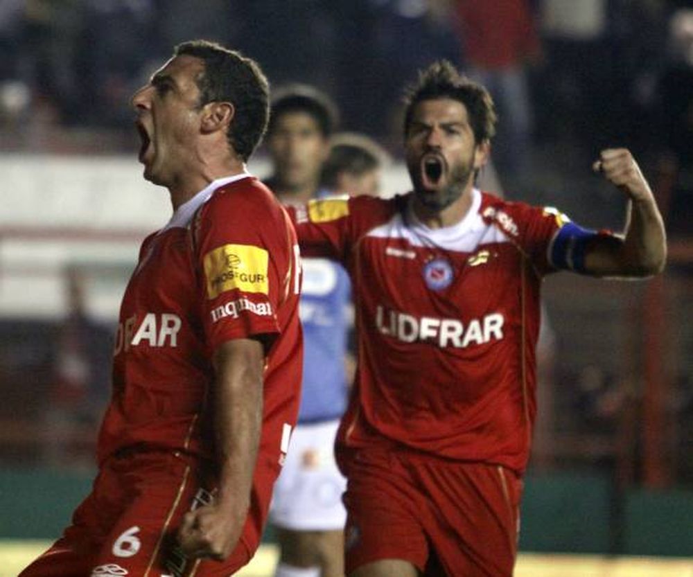 San Lorenzo-Argentinos va el lunes por la noche