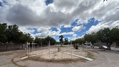 Desde el municipio de Caucete dijeron que en un par de semanas arranca la recuperación de la plaza que está frente al hospital.
