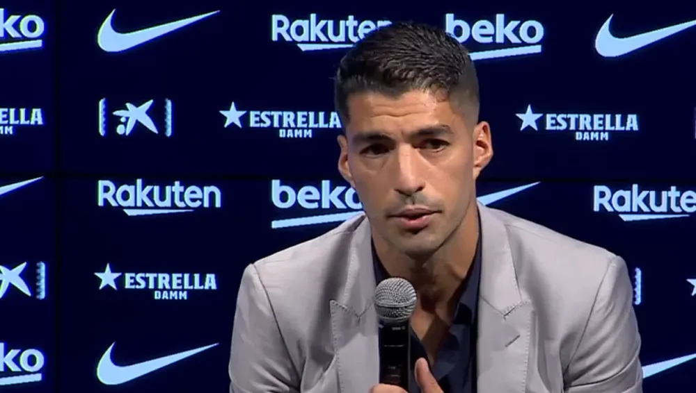 Luis Suárez se despidió del Barça entre lágrimas