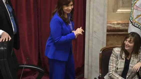 Furia de CFK por el archivo de la causa iniciada por los chats