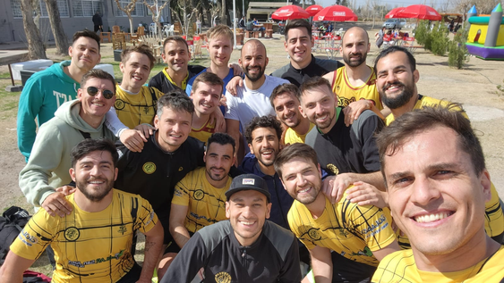 jockers, el equipo que salto de la liga universitaria a la de profesionales y no paro de festejar