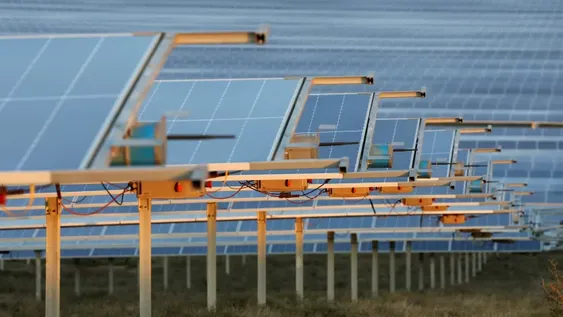 Energía. A nivel local, el Banco San Juan financiará las iniciativas para convertir la matriz energética con energías renovables de las pymes con créditos que podrían ser de entre 100 y 150 millones de pesos.