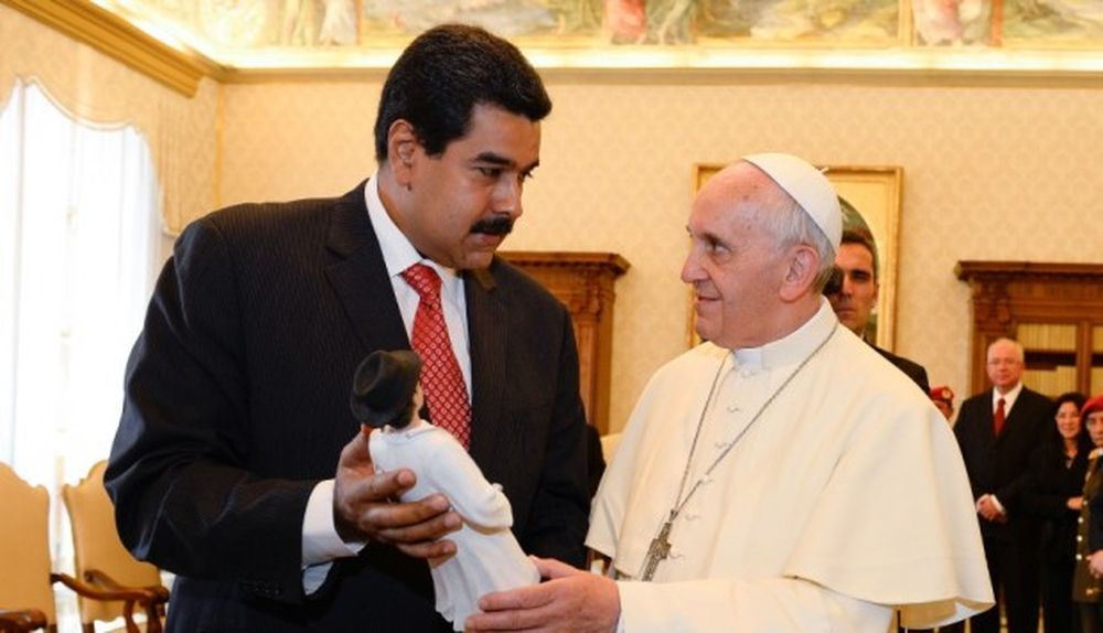 Maduro le envió una carta al Papa para que lo ayude a crear un diálogo con la oposición