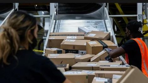 El Gobierno prohibió comprar productos en cuotas en el extranjero