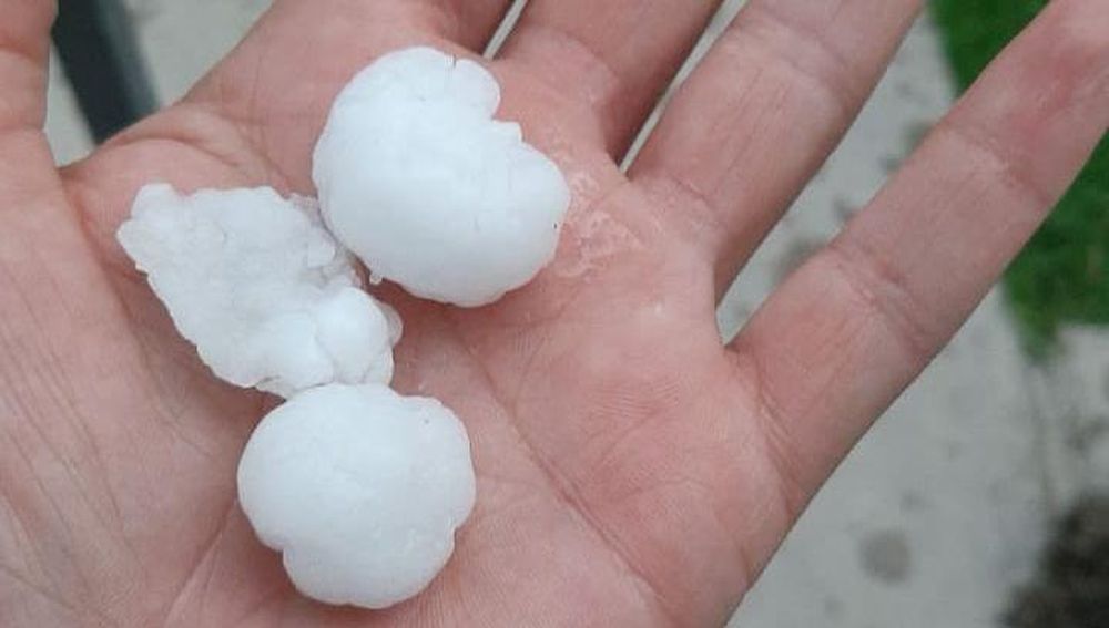 El granizo sorprendió a los departamentos del Este sanjuanino