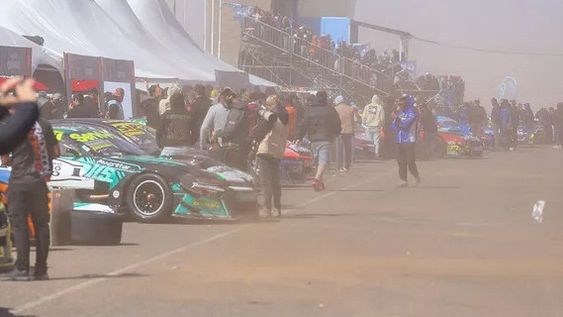 La tierra cubrió todo en Centenario y tras esperar una hora, se tomó la decisión de no disputar la final dando prioridad a la seguridad.