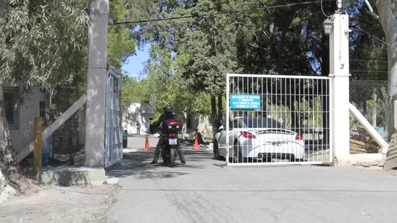 Investigan a empleada del Htal. Mental por irregularidades en firmas y documentos