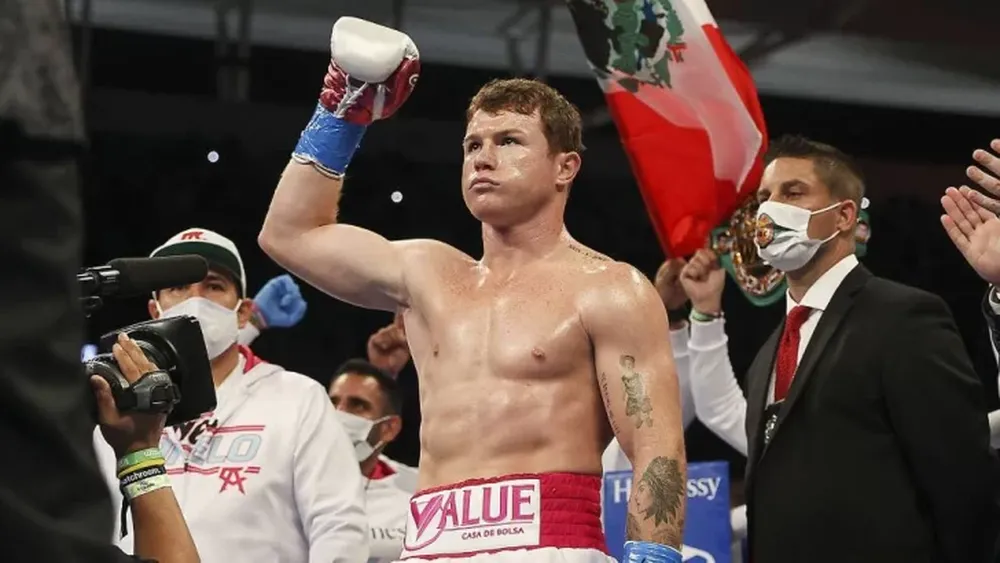 “Canelo” Álvarez se impuso con autoridad sobre el turco Yildirim