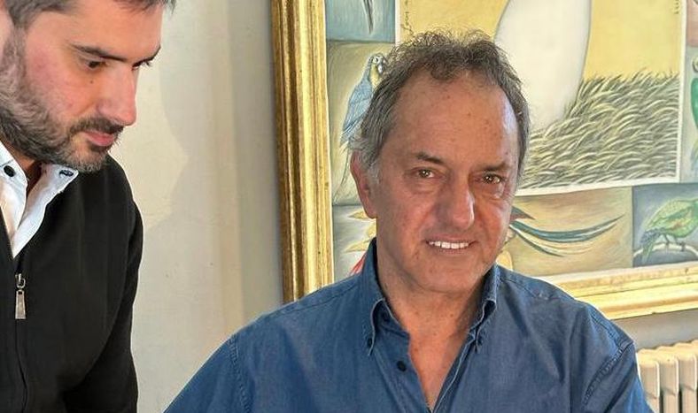 Scioli firmó precandidatura presidencial por ‘Unidos Triunfaremos’ para las PASO