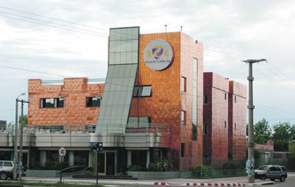 Un hotel cubierto de cobre