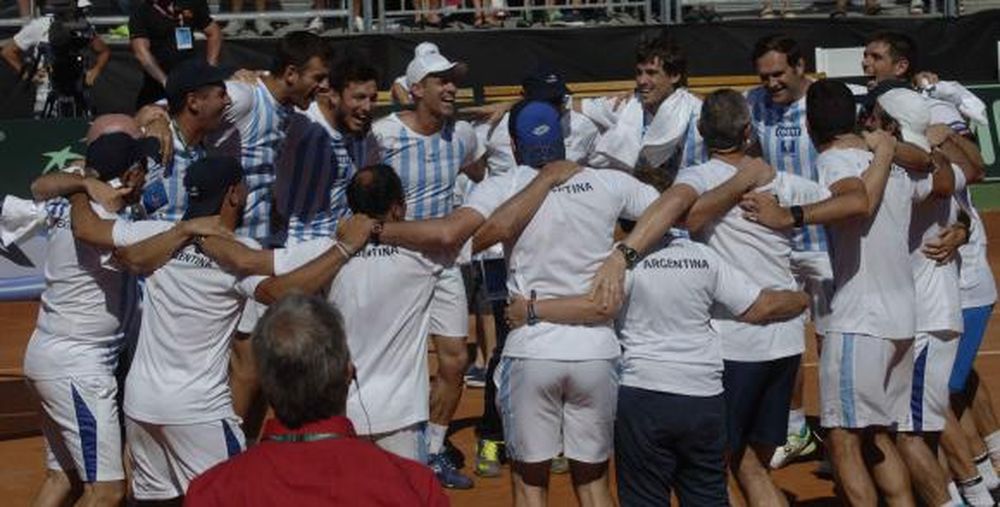 Gran paso y se viene el campeón