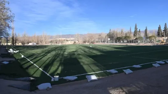 Sportivo Pismanta estrena su piso