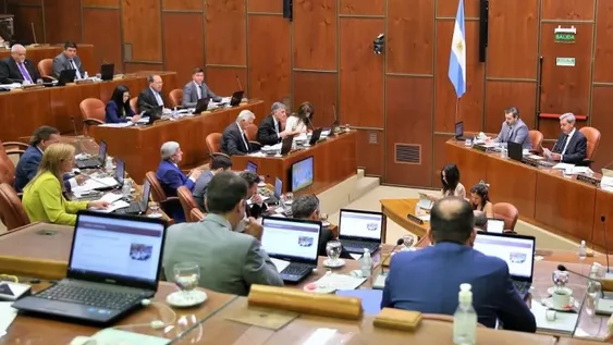 Aplican más responsabilidad directa a funcionarios sobre el gasto público