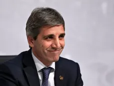 Luis Caputo defendió a los funcionarios que tomaron créditos hipotecarios del Banco Nación. Luis Caputo defendió a los funcionarios que tomaron créditos hipotecarios del Banco Nación.