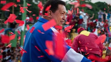 Tras votar, Chávez pidió “esperar con normalidad democrática”
