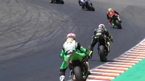La segunda jornada del Superbike en San Juan en fotos