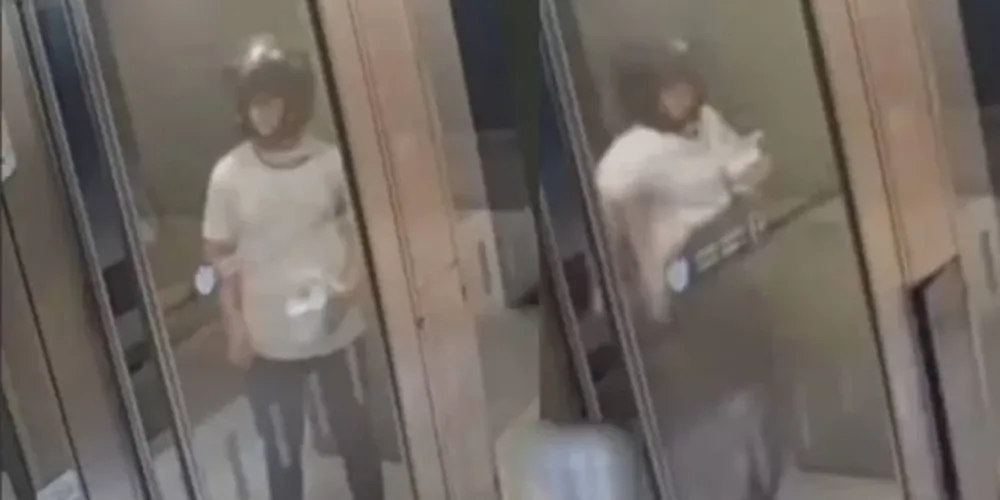 [VIDEO] No fue atendido y rompió el portero eléctrico a patadas