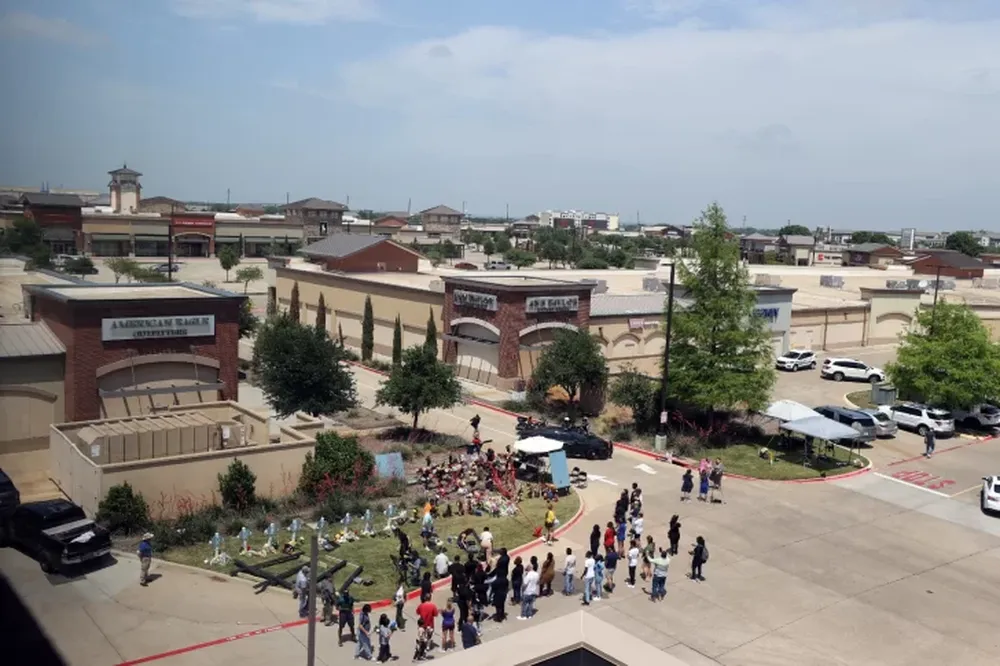 El sospechoso de haber matado a ocho personas había sido expulsado del Ejército de EEUU