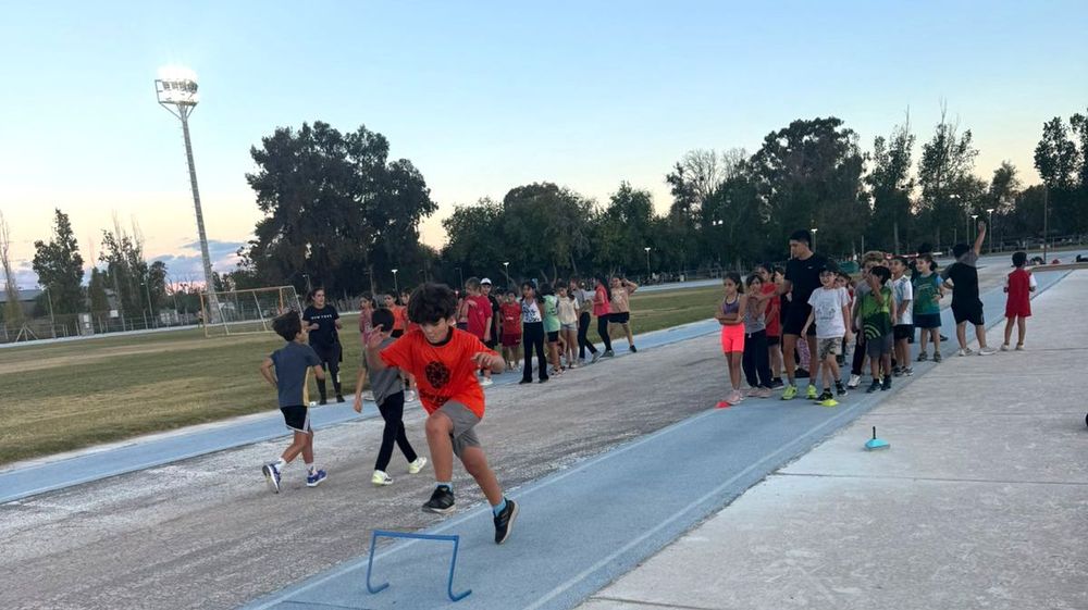 Encuentro. En La Granja, el atletismo infantil vivió una jornada especial.
