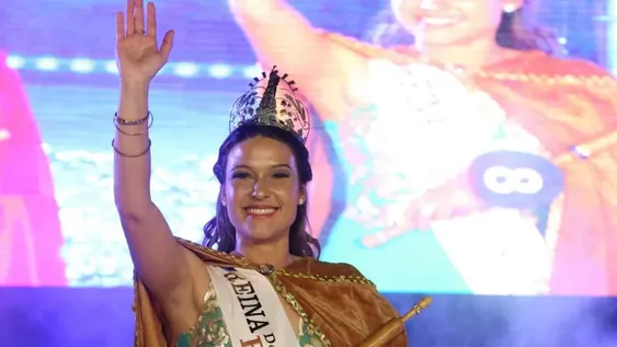 Liseth, de 26 años, fue coronada anoche como Reina de Pocito