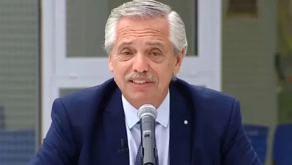 “Gracias al compañero que está tan enojado, gritando…”: la reacción de Alberto Fernández