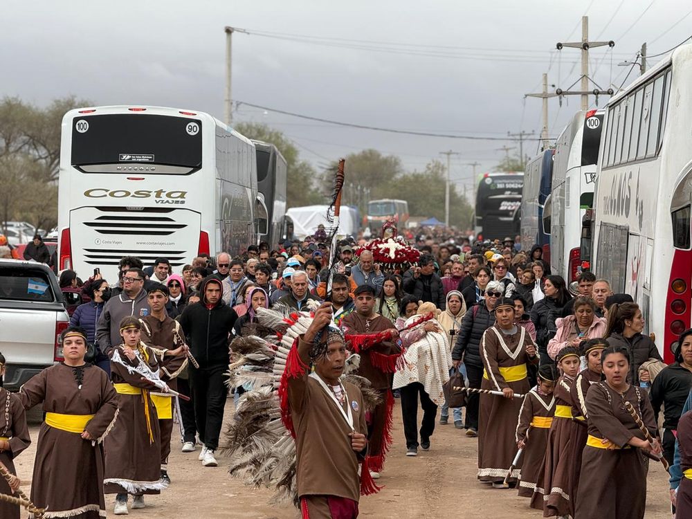Este año participaron de la procesión de San Expedito los danzantes de la Virgen de Andacollo de Rawson y de Chimbas.