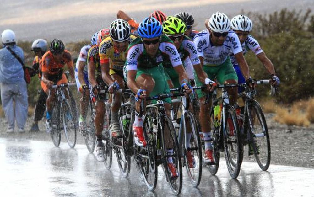 Conformidad de Escuela y Rosas en el Colorado